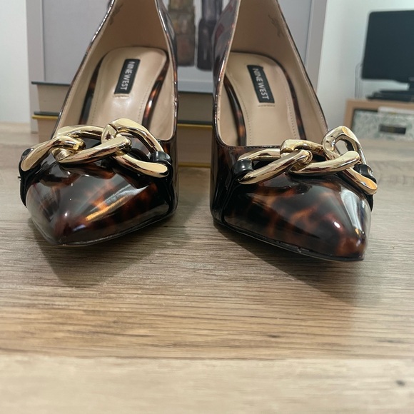 Nine West Ezzie 3 Pump | size 7 1/2 | Leopard | heels - Picture 4 of 7